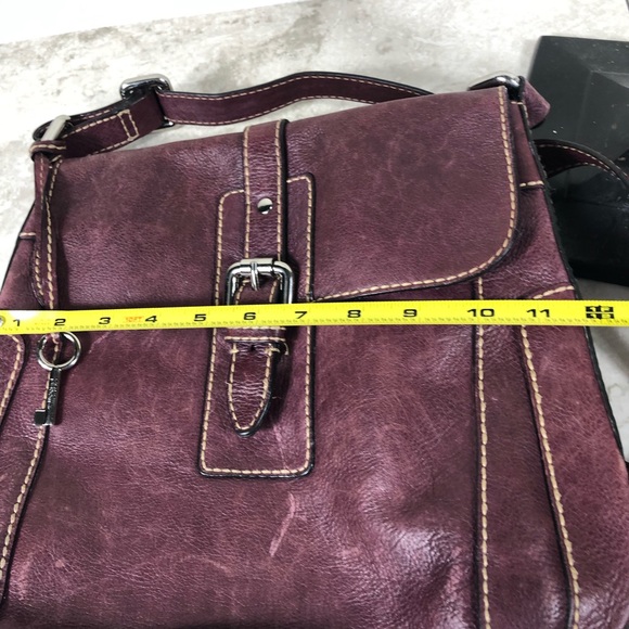 Fossil Purple Leather Crossbody - Picture 4 of 6